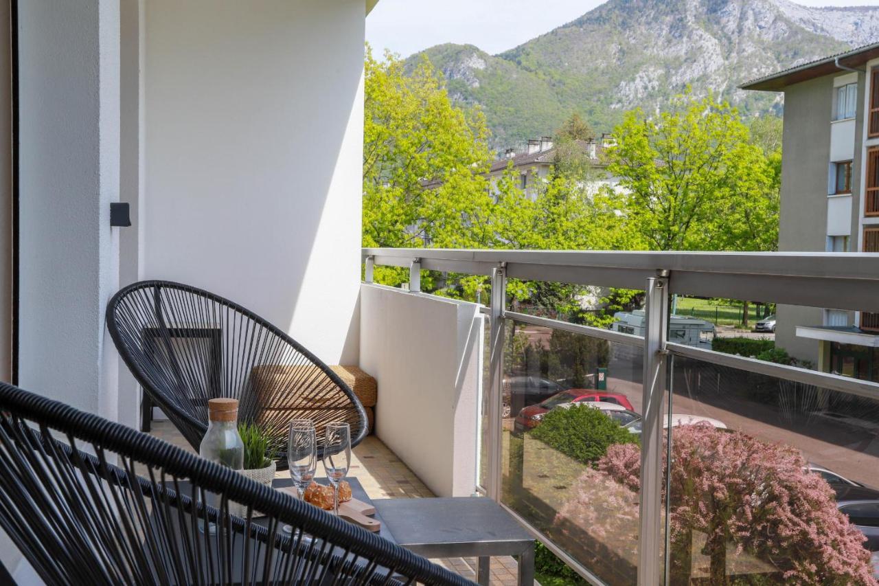 Chez Lou Appartement Proche Du Lac Moderne Annecy Exterior foto