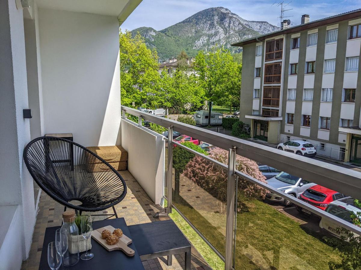 Chez Lou Appartement Proche Du Lac Moderne Annecy Exterior foto