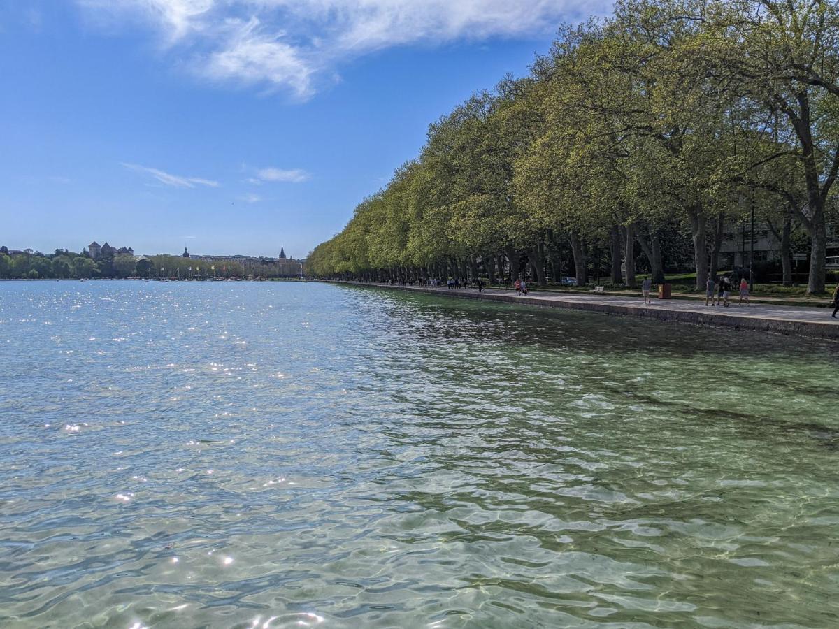 Chez Lou Appartement Proche Du Lac Moderne Annecy Exterior foto